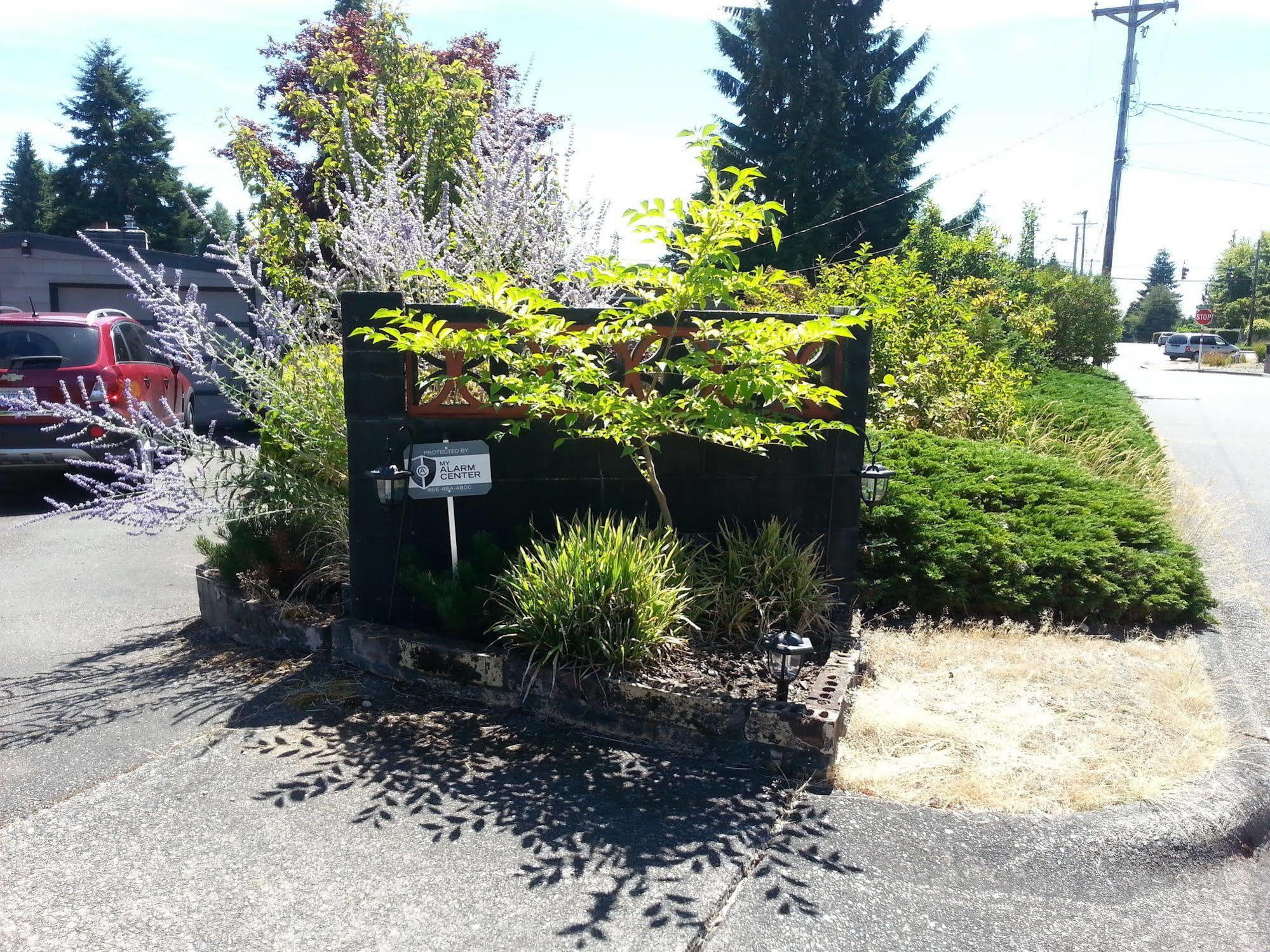 Secret Garden Bed And Breakfast Tacoma Exterior photo