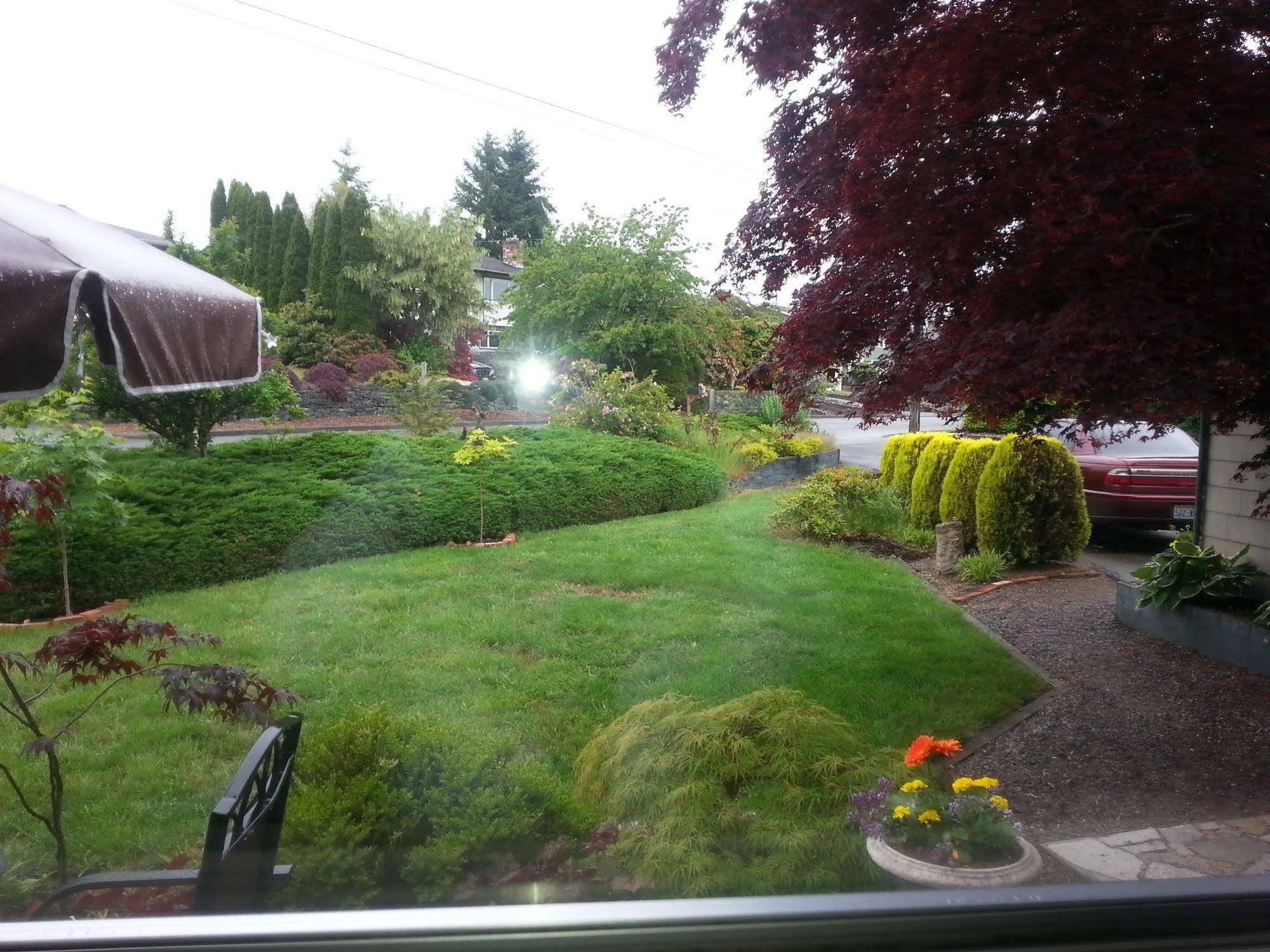 Secret Garden Bed And Breakfast Tacoma Exterior photo